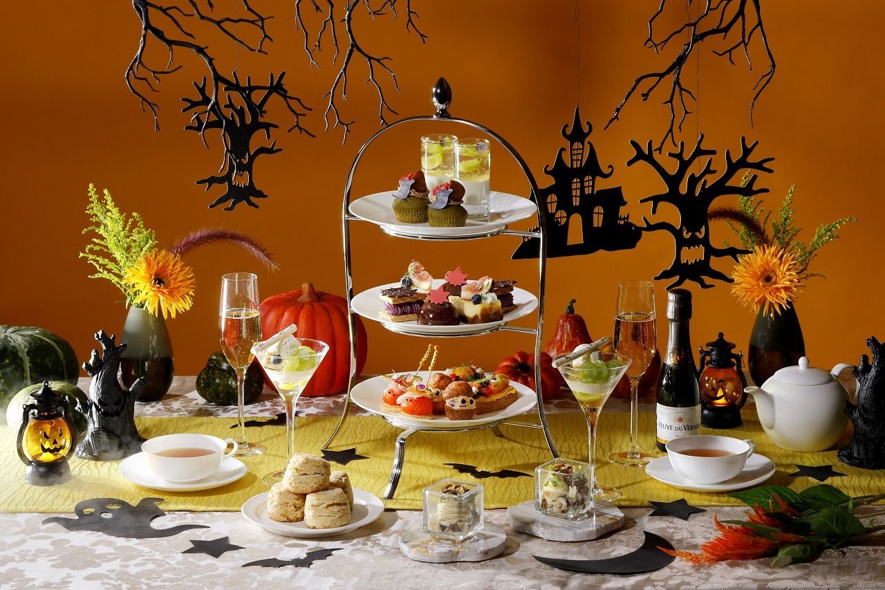 【1日10名様限定】ギフト付きスプーキーハロウィンアフタヌーンティー