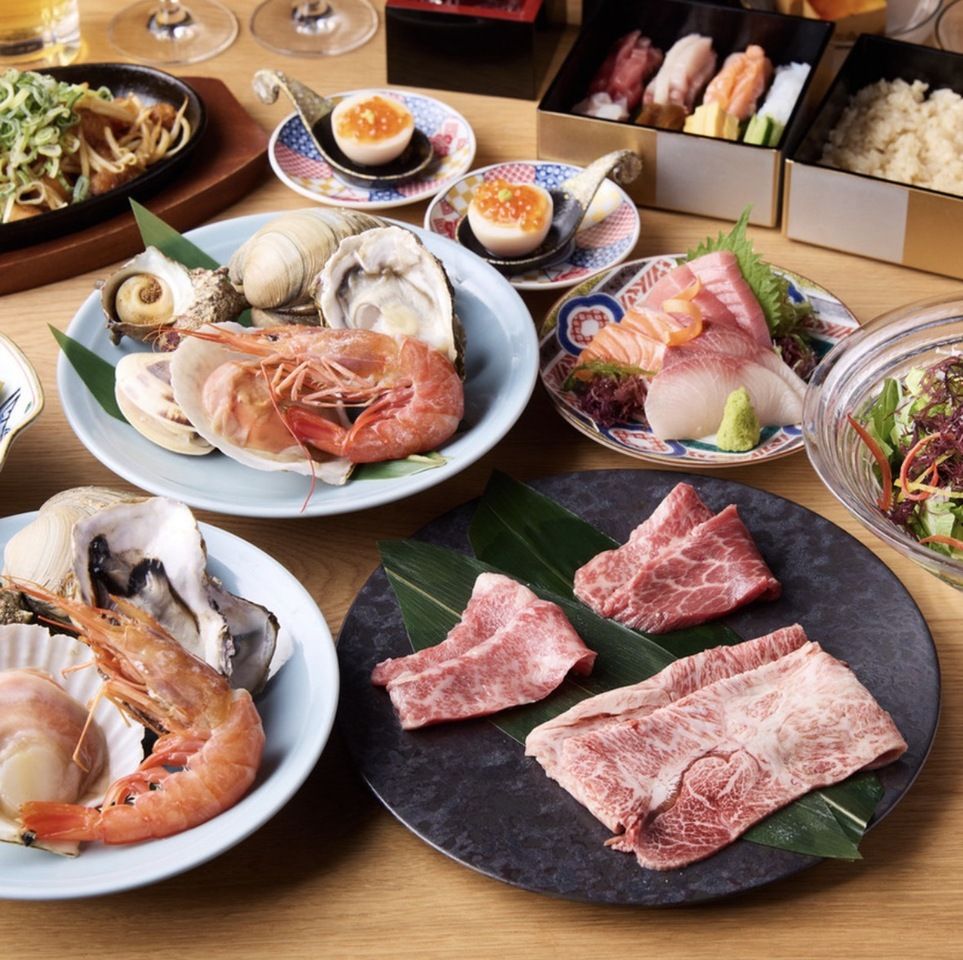 【One private grill per person ★ Fresh shellfish & Kuroge Wagyu beef】 ‘Luxury Seafood & Kuroge Wagyu Grilling Course’ – 6 kinds of fresh shellfish and grilled Kuroge Wagyu beef; a total of 7 dishes. Plus 3 hours of unlimited drinks for just 8,800 yen♪ A lavish “single-person grilling” course featuring both seafood and Kuroge Wagyu at Amajou.