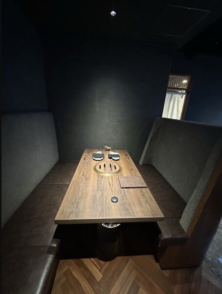 テーブル席（３名様～）