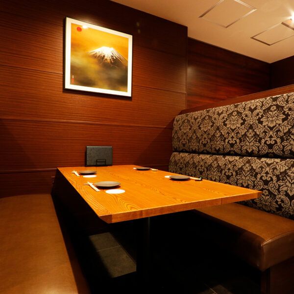 Table seating