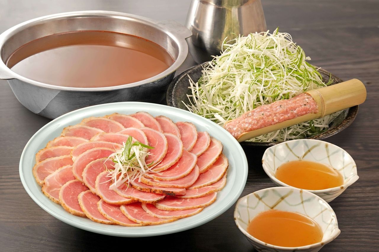 宮崎地鶏炭火焼 車 梅田店 - Restaurant Guide - TableCheck