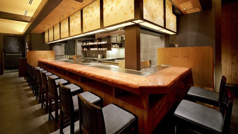 鉄板や 上方御堂 淀屋橋店 - Restaurant Guide - TableCheck