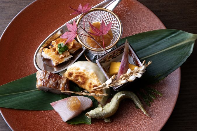 香港の技 　新広東料理精華　絶版　貴重 新宿の最高の広東料理 (中華料理)レストラン