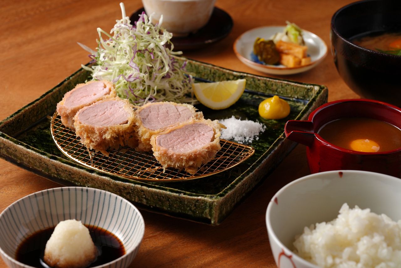 とんかつ じゅんちゃん / THE AOYAMA GRAND HOTEL - Restaurant